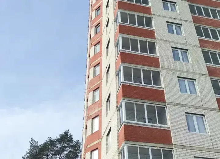 Кирпичный фасад — фото